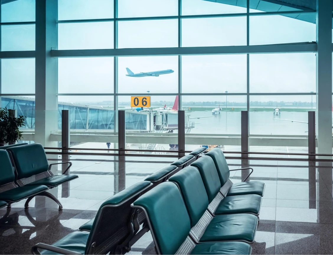 <strong>SOBRE OS</strong><br />Aeroportos