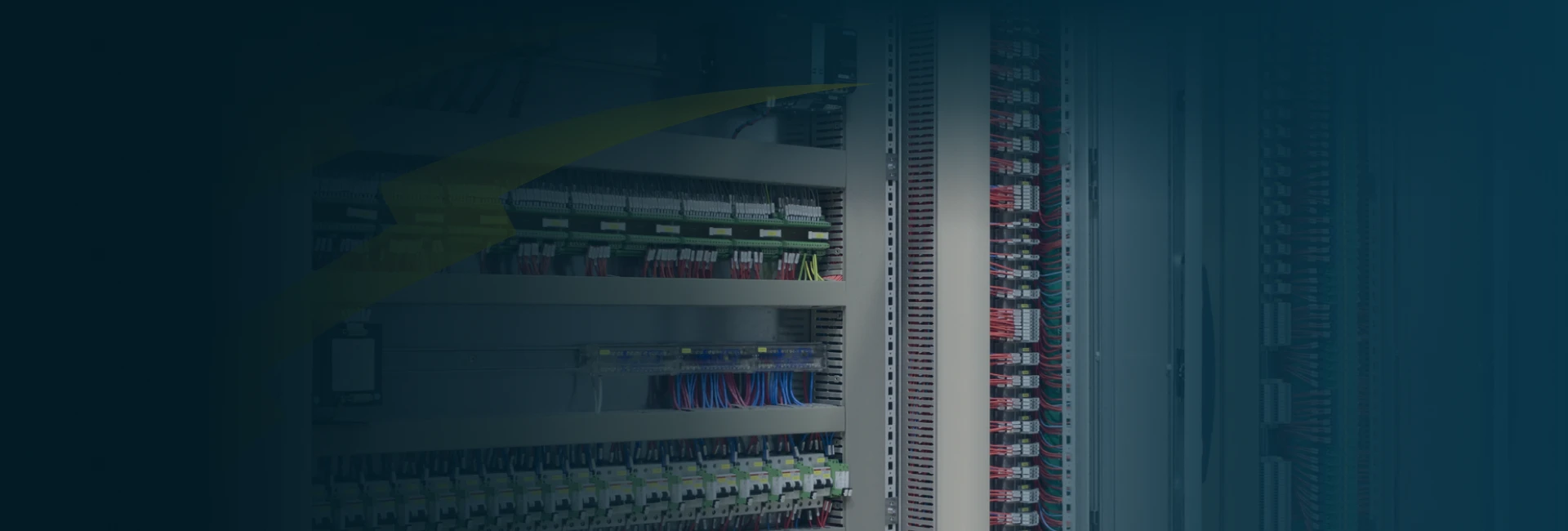 SOLUÇÕES  Quadros de comando e distribuição elétrica